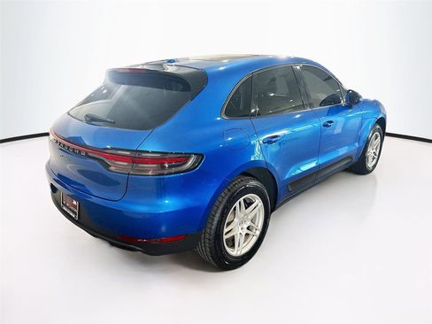 Used 2019 Porsche Macan w/ Driver Memory Package AWD/4WD image 36