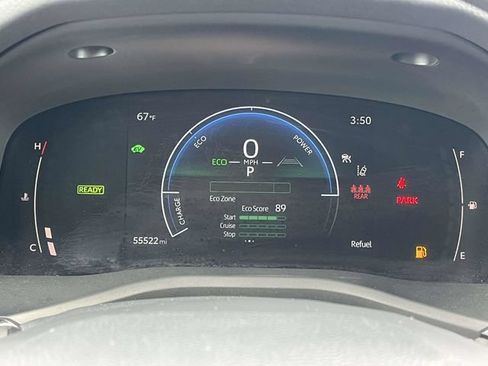 Used 2025 Toyota Camry LE FWD image 33
