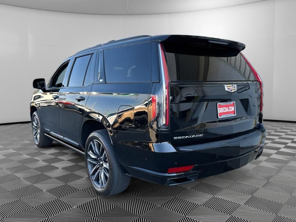 Used 2022 Cadillac Escalade Sport Platinum AWD/4WD image 6