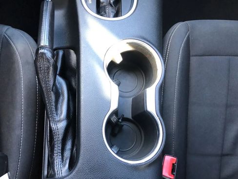 Used 2018 Ford Mustang Coupe image 21