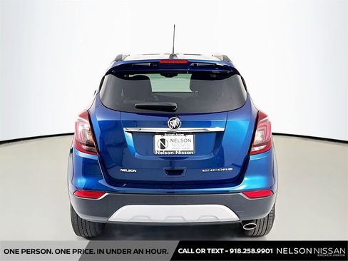 Used 2019 Buick Encore Sport Touring w/ Safety Package FWD image 6