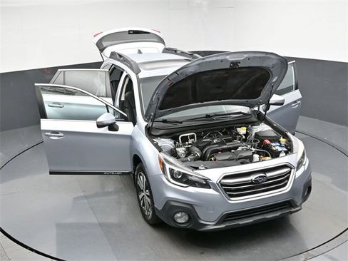 Used 2019 Subaru Outback 2.5i Limited w/ Popular Package #2 image 48