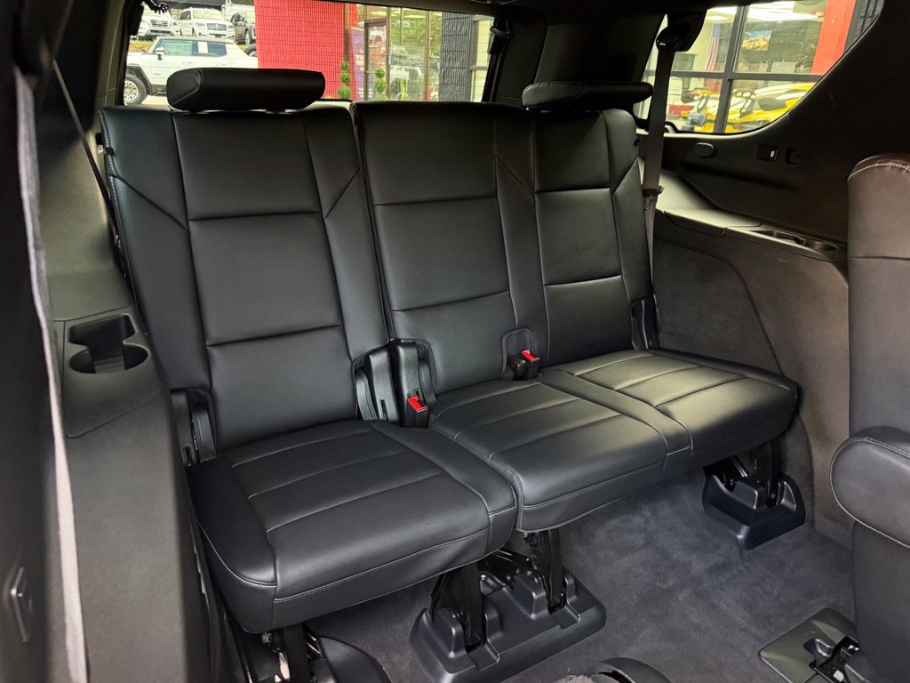 Used 2023 Cadillac Escalade Luxury RWD image 44