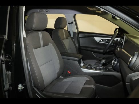 Used 2024 Chevrolet Blazer LT w/ Convenience Package AWD/4WD image 29