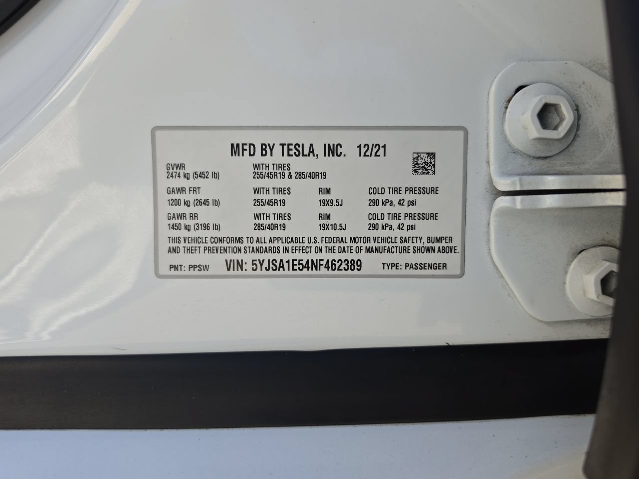 Used 2022 Tesla Model S Standard Range AWD/4WD image 34
