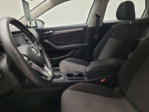 Used 2019 Volkswagen Jetta SE FWD image 17