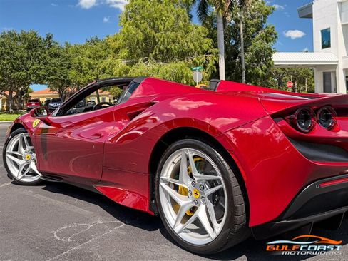 Used 2023 Ferrari F8 Tributo RWD image 49