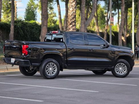 Used 2024 Chevrolet Colorado LT w/ LT Convenience Package RWD image 5