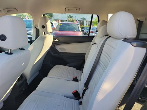 Used 2024 Volkswagen Tiguan S image 7