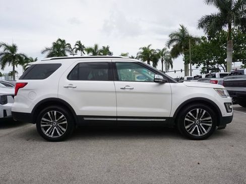 Used 2016 Ford Explorer Platinum AWD/4WD image 15