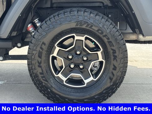 Used 2023 Jeep Gladiator Mojave w/ Cold Weather Group AWD/4WD image 9