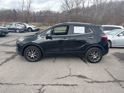 Used 2019 Buick Encore Sport Touring image 5