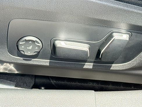 New 2026 BMW M440i w/ Premium Package RWD image 25
