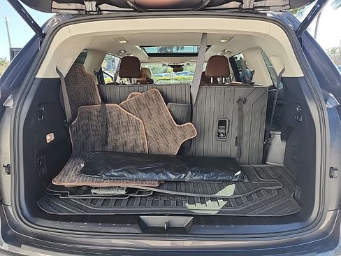 Used 2023 Subaru Ascent Touring image 22