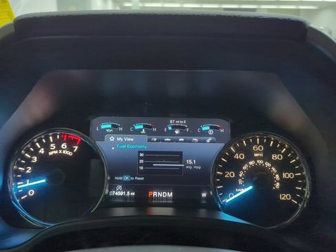 Used 2019 Ford F150 Lariat w/ Equipment Group 502A Luxury AWD/4WD image 18