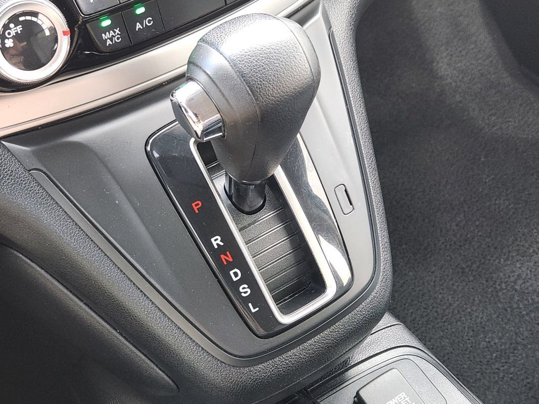Used 2016 Honda CR-V SE image 23