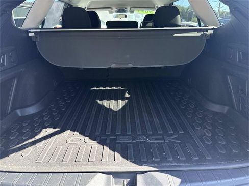 Used 2021 Subaru Outback Premium image 22
