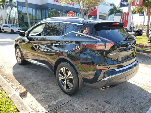 Certified 2024 Nissan Murano SV image 4