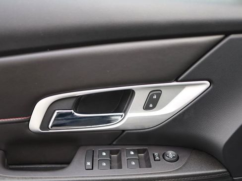 Used 2017 GMC Terrain SLE w/ Convenience Package FWD image 17