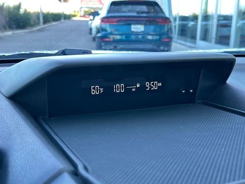 Used 2020 Subaru Forester w/ Alloy Wheel Package image 18