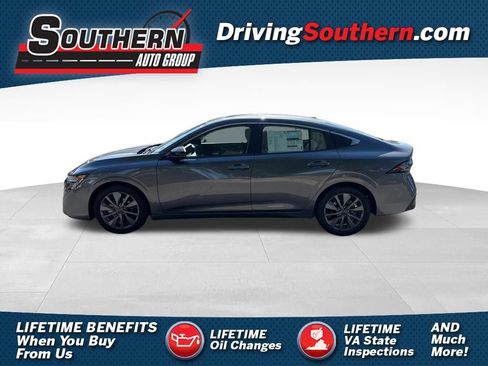 New 2026 Nissan Sentra SL w/ Floor Mat Package FWD image 1