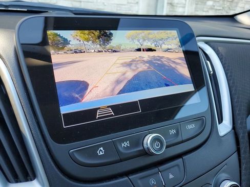 Used 2023 Chevrolet Malibu LT image 30