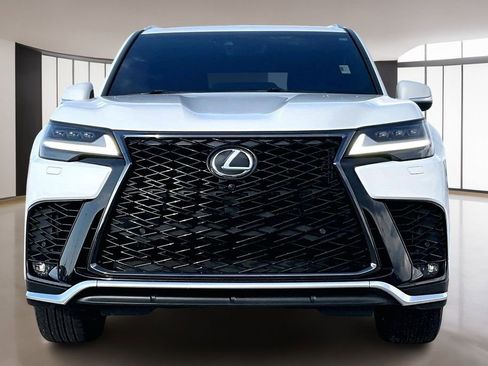 Used 2023 Lexus LX 600 F Sport w/ Accessory Package (Z1) image 3