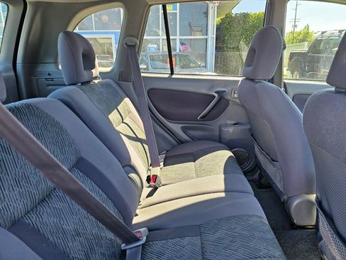 Used 2003 Toyota RAV4 4WD image 15