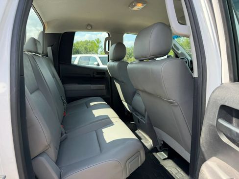 Used 2012 Toyota Tundra 2WD Double Cab image 17