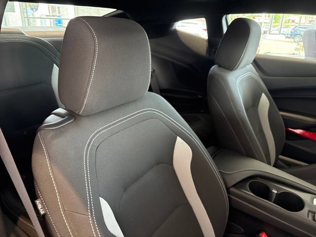 Used 2022 Chevrolet Camaro SS RWD image 14