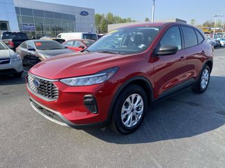 Certified 2025 Ford Escape Active FWD video 3