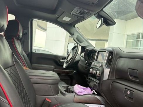 Used 2023 GMC Sierra 3500 SLT w/ SLT Premium Package image 6