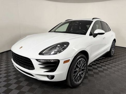 Used 2018 Porsche Macan S AWD/4WD image 2