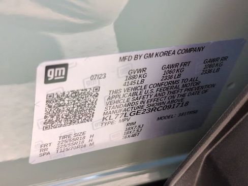 Certified 2024 Chevrolet Trax RS FWD image 30