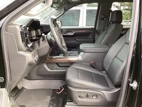 Used 2025 Chevrolet Silverado 1500 RST w/ RST All Star Premium Package AWD/4WD image 9