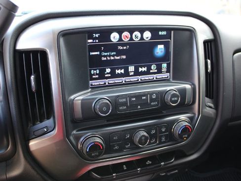 Used 2018 Chevrolet Silverado 1500 LT w/ All Star Edition image 17