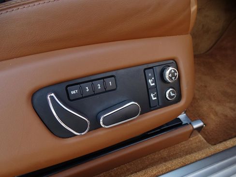 Used 2014 Bentley Continental GT image 15