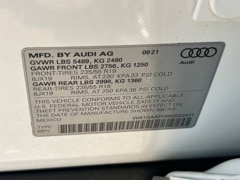 Used 2022 Audi Q5 2.0T Premium w/ Convenience Package AWD/4WD image 37