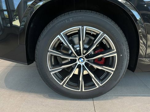 New 2026 BMW X5 xDrive50e w/ M Sport Package image 8