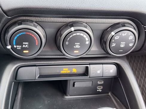 New 2026 MAZDA MX-5 Miata Club w/ Interior Package image 14