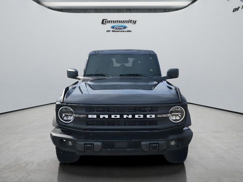 Used 2023 Ford Bronco Black Diamond AWD/4WD image 2