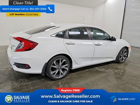 Used 2020 Honda Civic Touring image 4