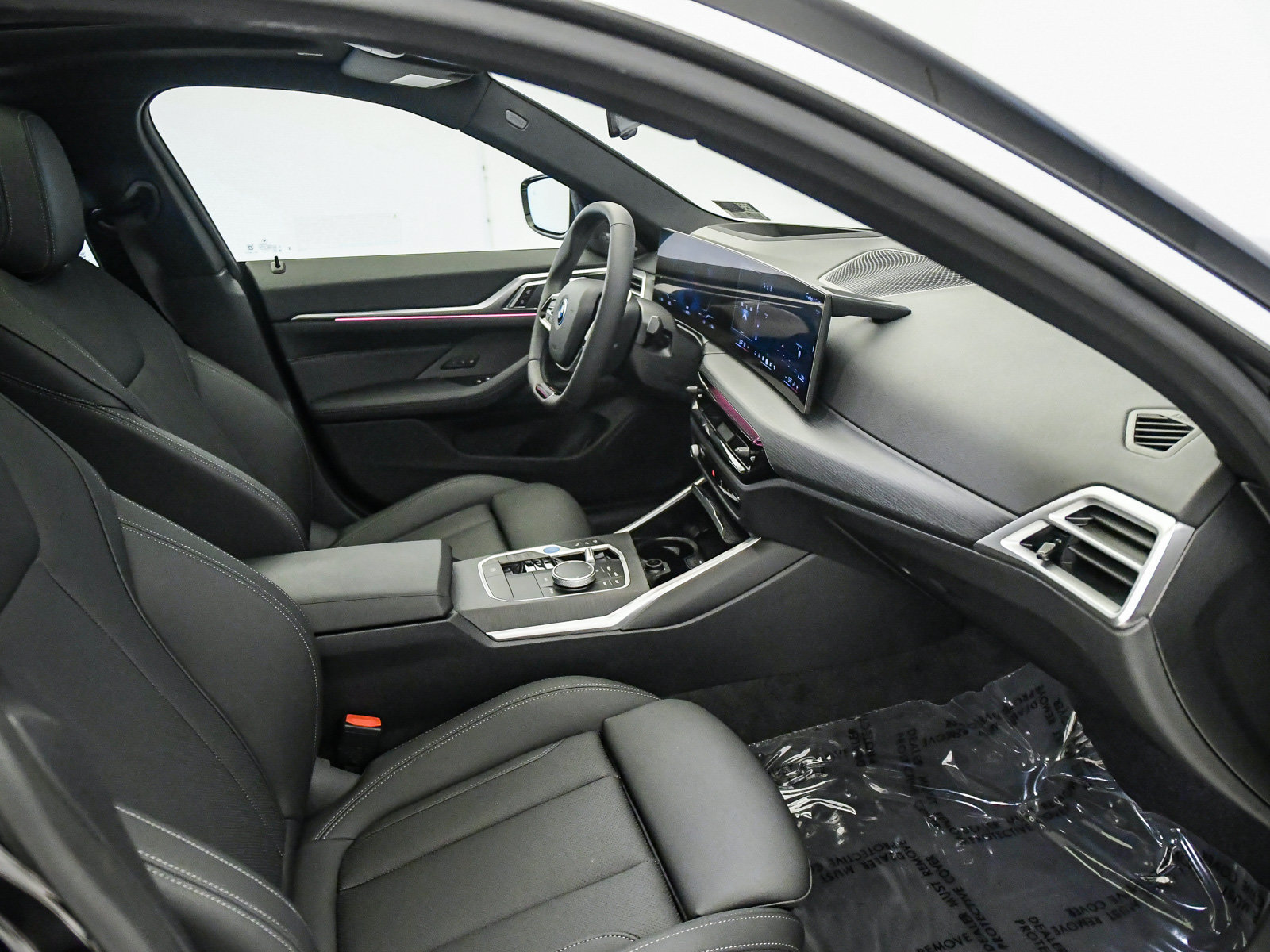 Used 2026 BMW i4 eDrive40 w/ Premium Package RWD image 16
