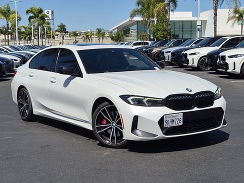 Used 2024 BMW 330i Sedan w/ M Sport Package RWD image 2
