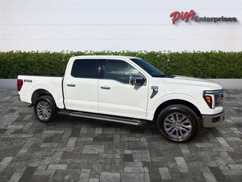 Used 2025 Ford F150 Lariat w/ Equipment Group 502A High AWD/4WD image 9