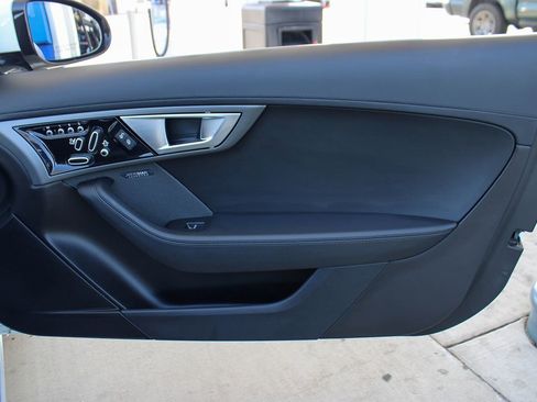 Used 2016 Jaguar F-TYPE Convertible image 43