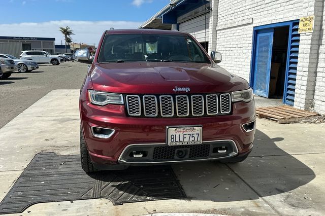 Used 2019 Jeep Grand Cherokee Overland AWD/4WD image 3