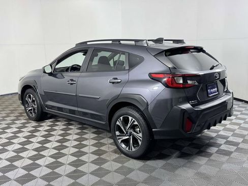 Used 2024 Subaru Crosstrek 2.0i Premium image 8