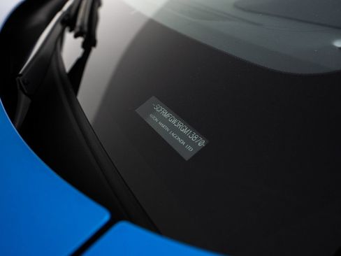 Used 2024 Aston Martin DB12 Convertible RWD image 40