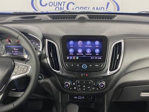 Used 2024 Chevrolet Equinox LT AWD/4WD image 18